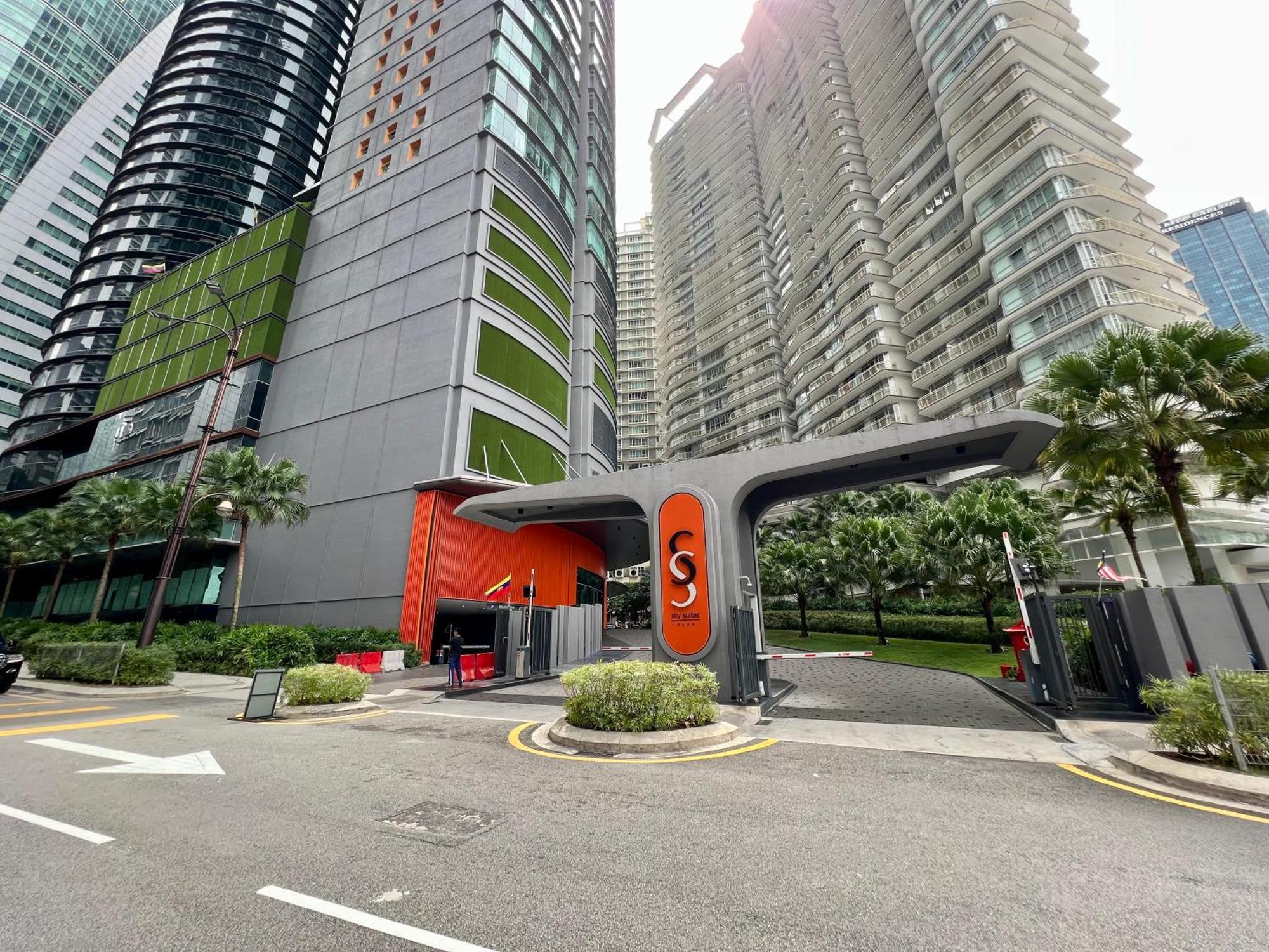 Pangsapuri Sky Wonder 2br Klcc View