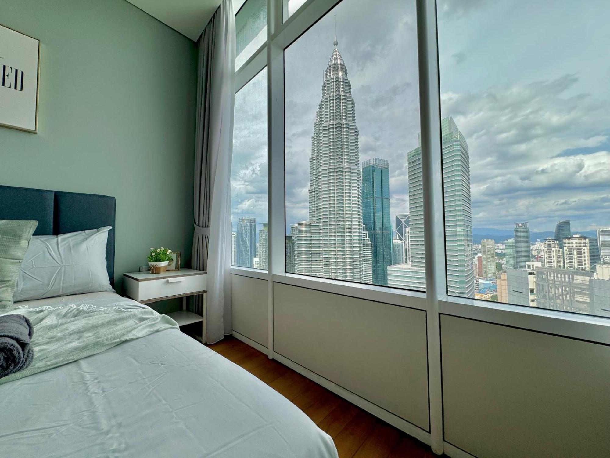 Sky Wonder 2br Klcc View Pangsapuri Kuala Lumpur