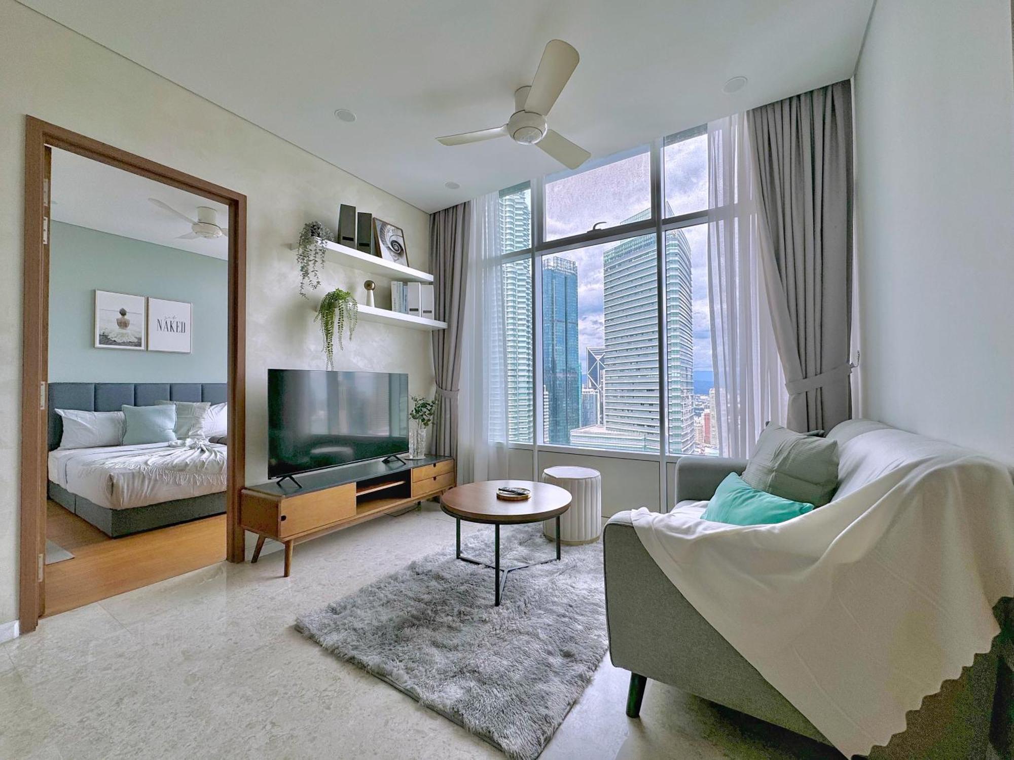 Sky Wonder 2br Klcc View Kuala Lumpur